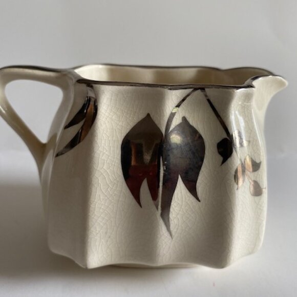 Vintage Sandland Ware Creamer and Sugar. Cream and Gold - Picture 5 of 13